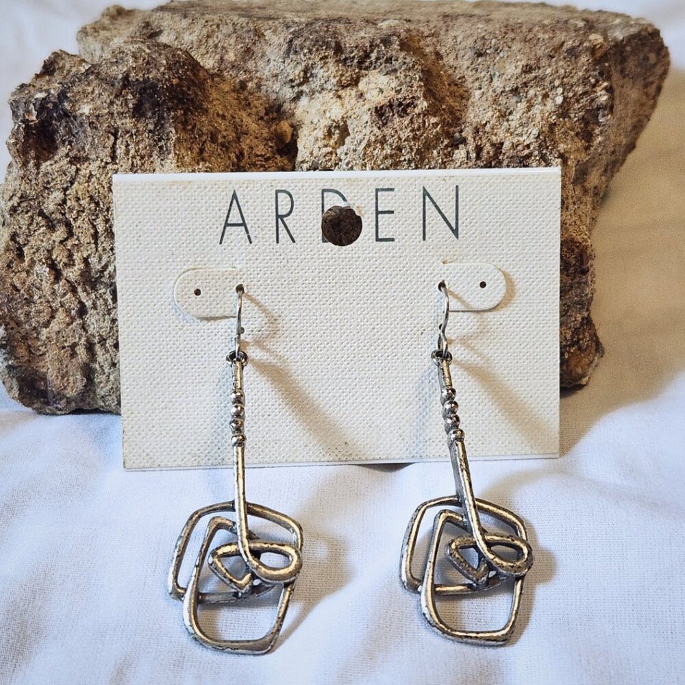 Arden RARE FIND Silver Vintage Sample Earrings | Authentic Arden | Drop Earrings